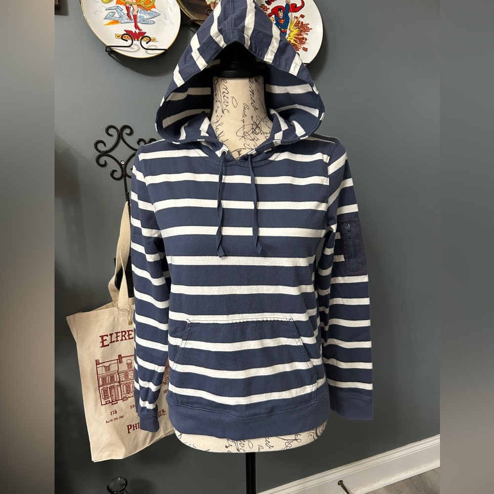 Eddie Bauer Navy and White Striped Hoodie Sweatshirt- Women Size LG- EUC